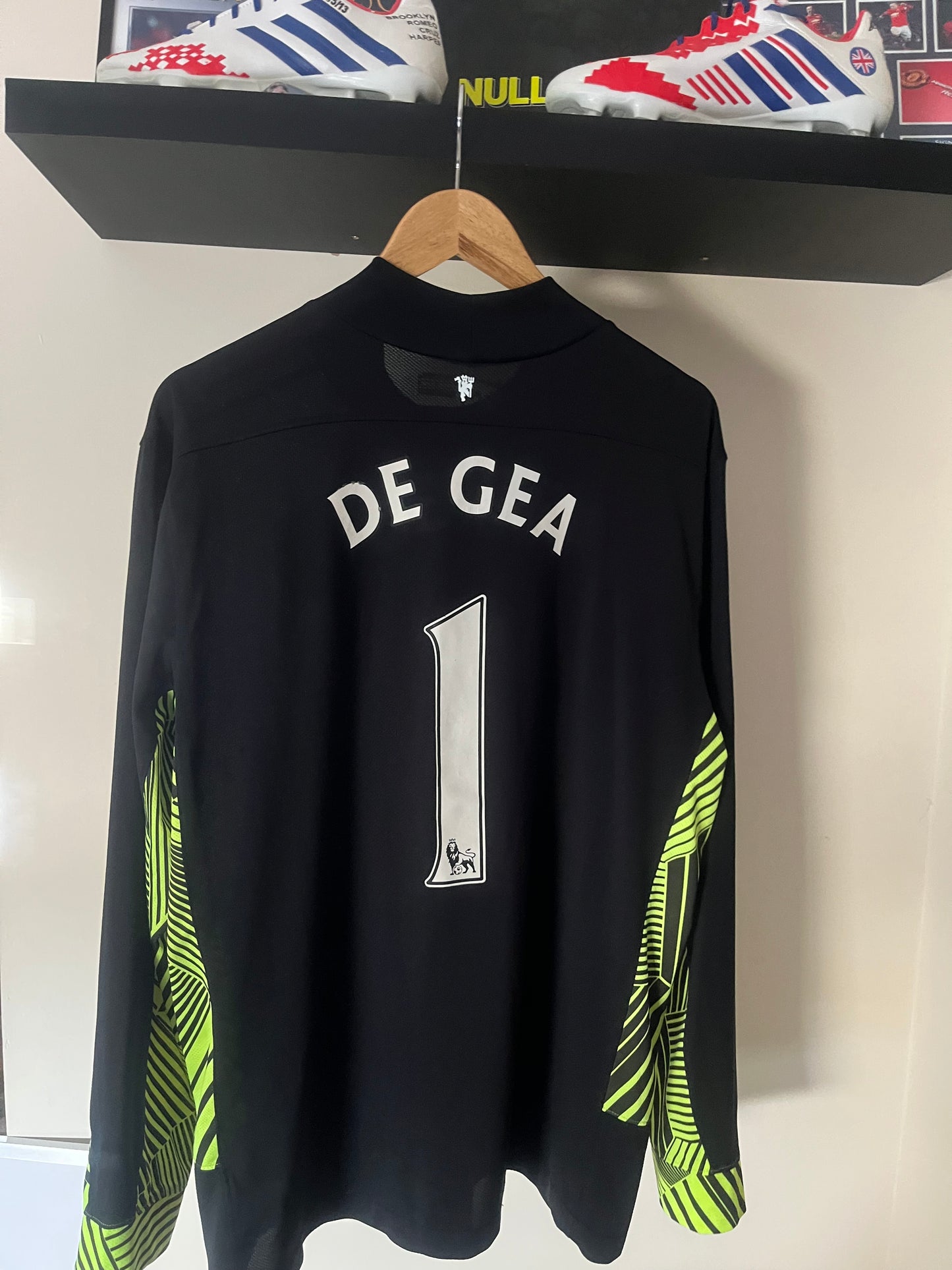 Manchester United 2011/2012 Goalkeeper Large - David De Gea