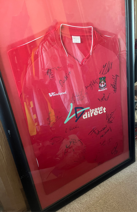 Wrexham AFC 2006/2007 Home - Squad Signed + Framed