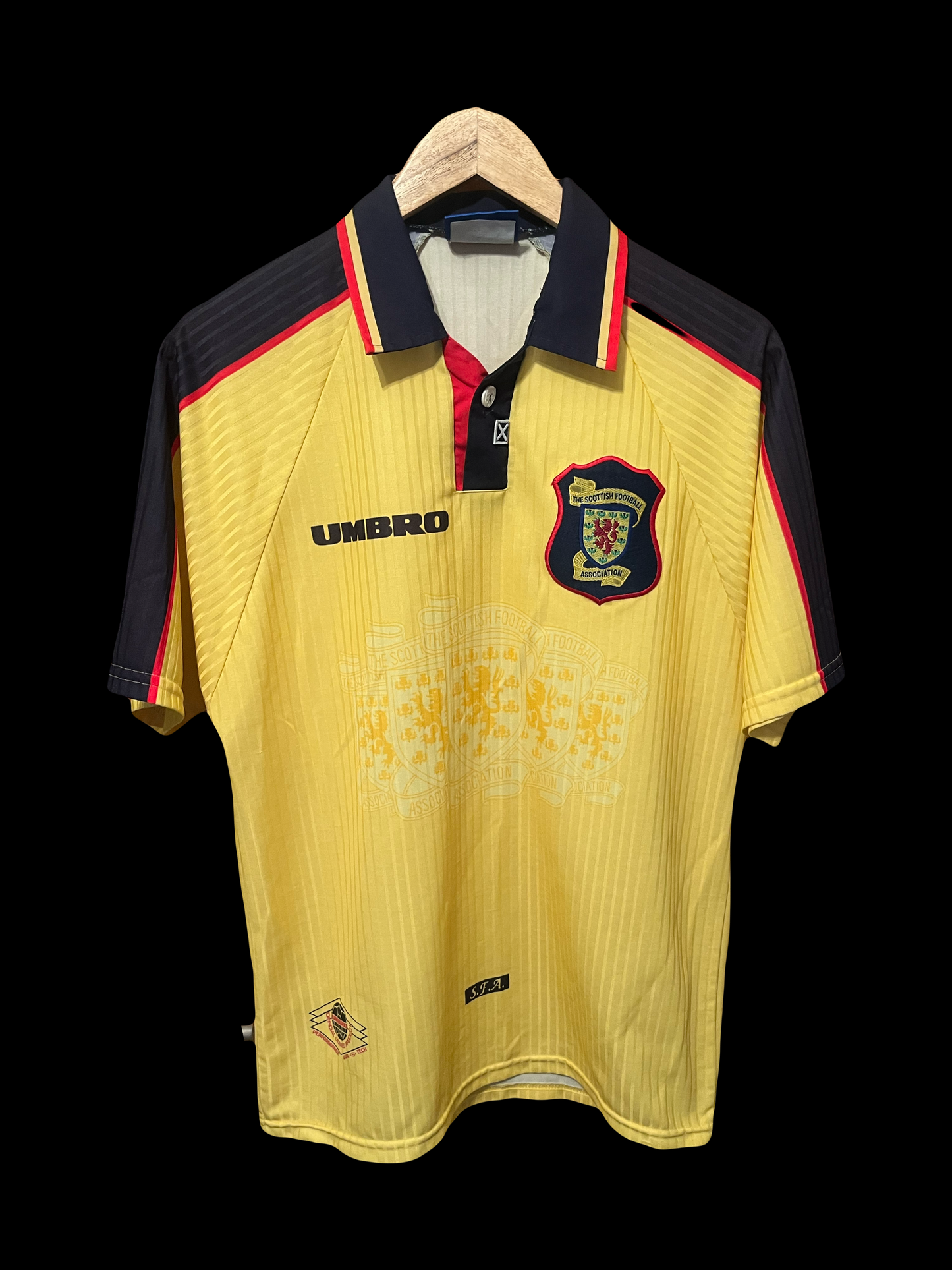 Scotland 1998 Away Football Shirt Medium