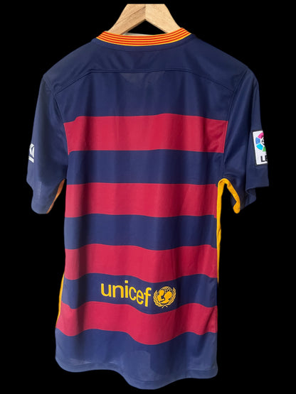 Barcelona 2015/2016 Home Football Shirt Small