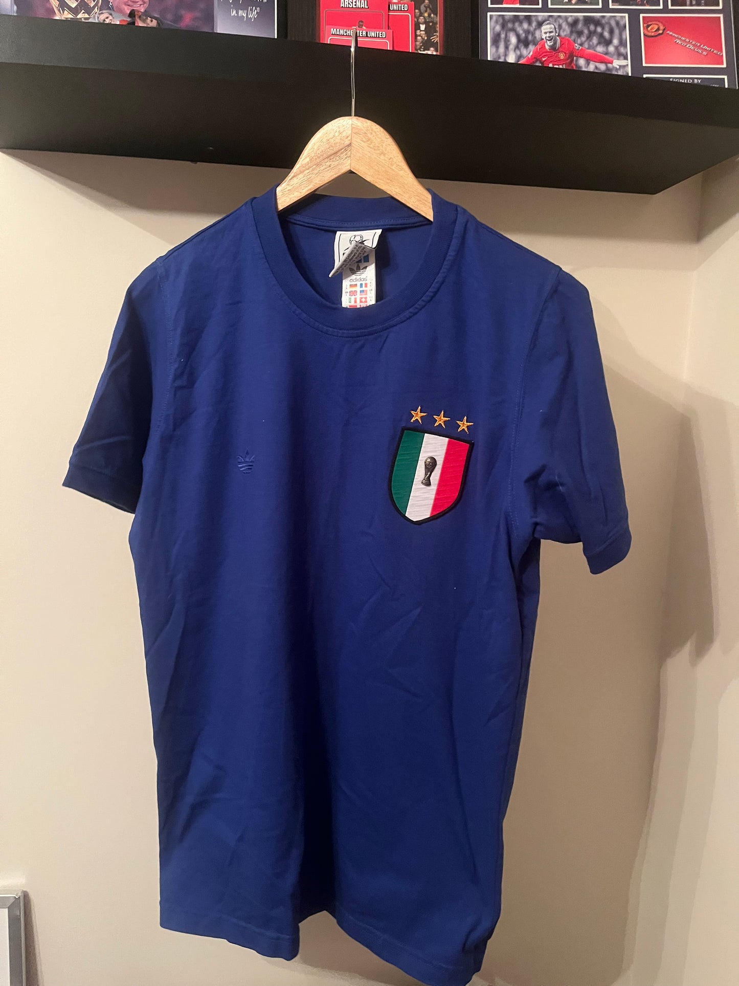 Italy 1998 World Cup Adidas T-Shirt Large - Fits Medium